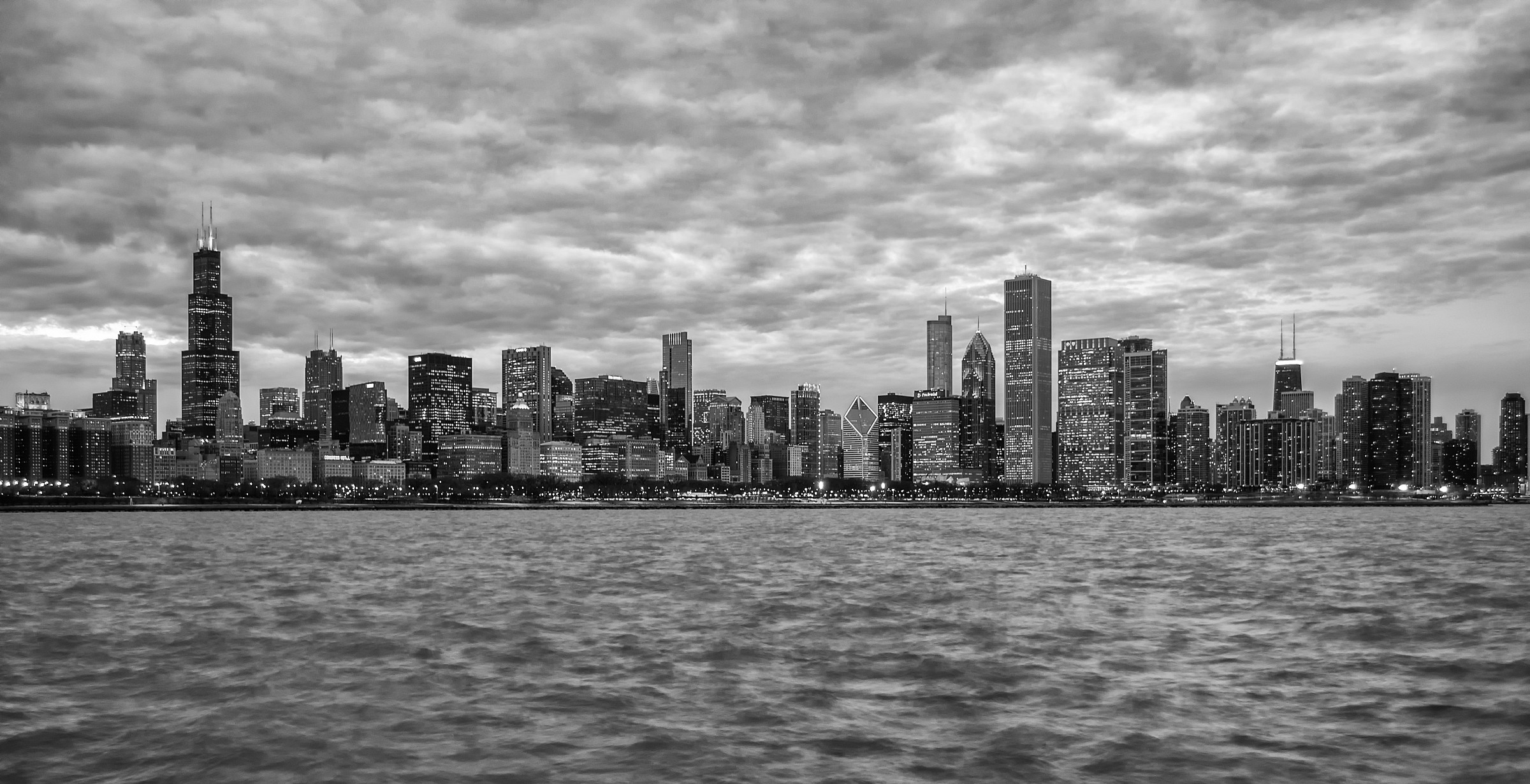 Chicago skyline b/w