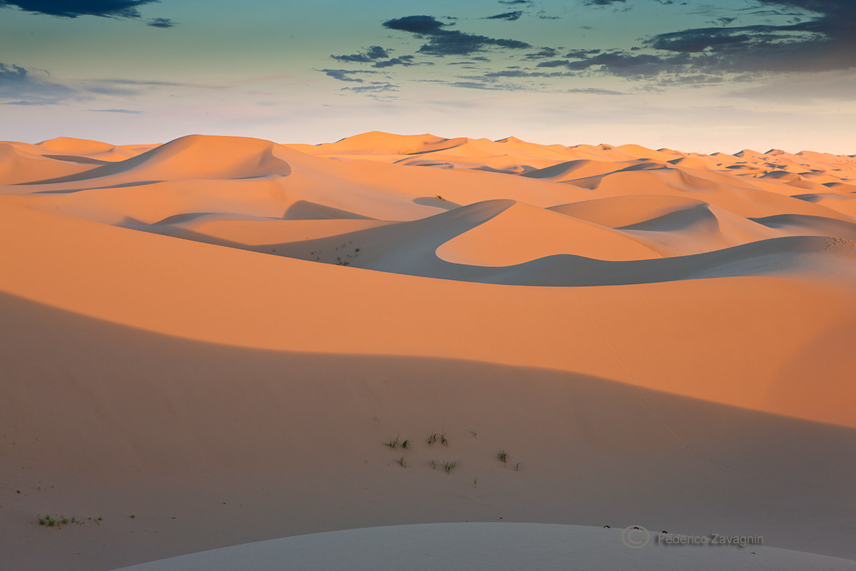 Sunrise over the Gobi 2