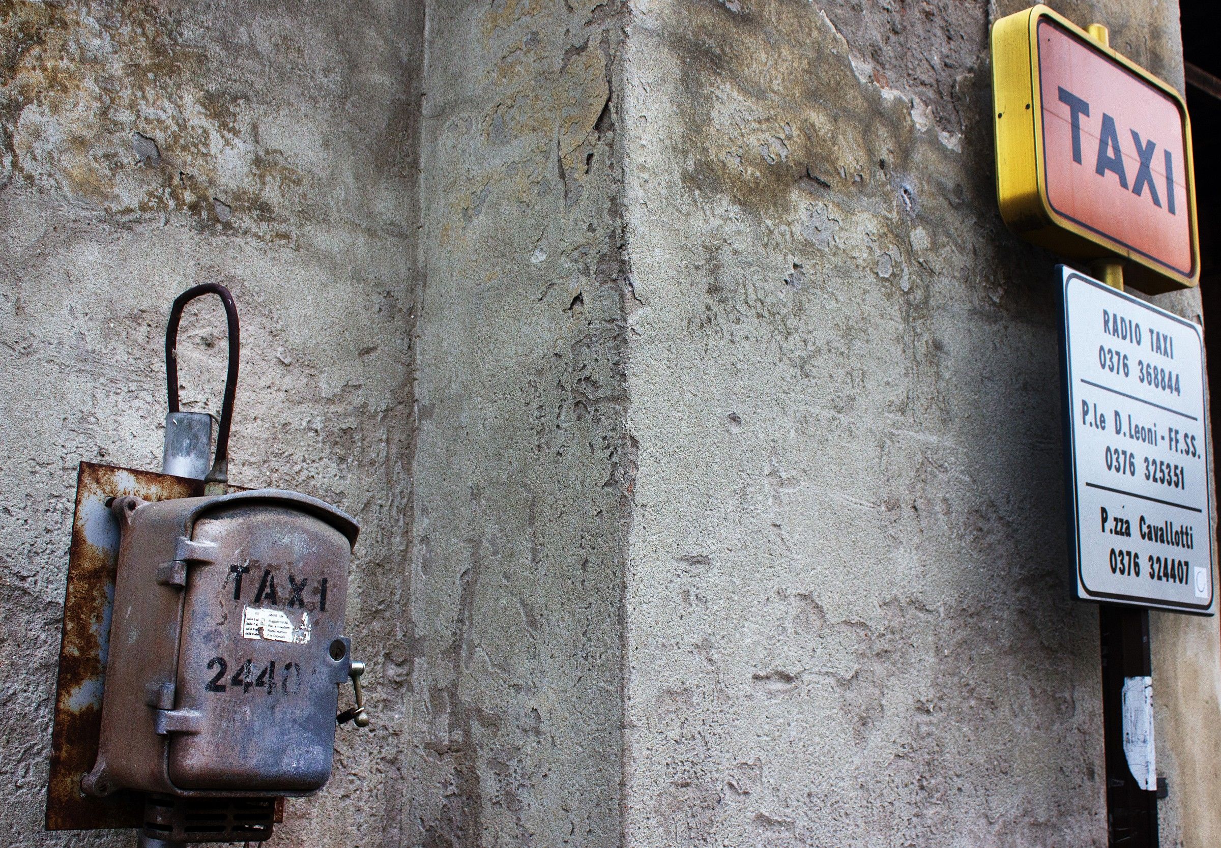 Il passato rivive ogni giorno perché non è mai...