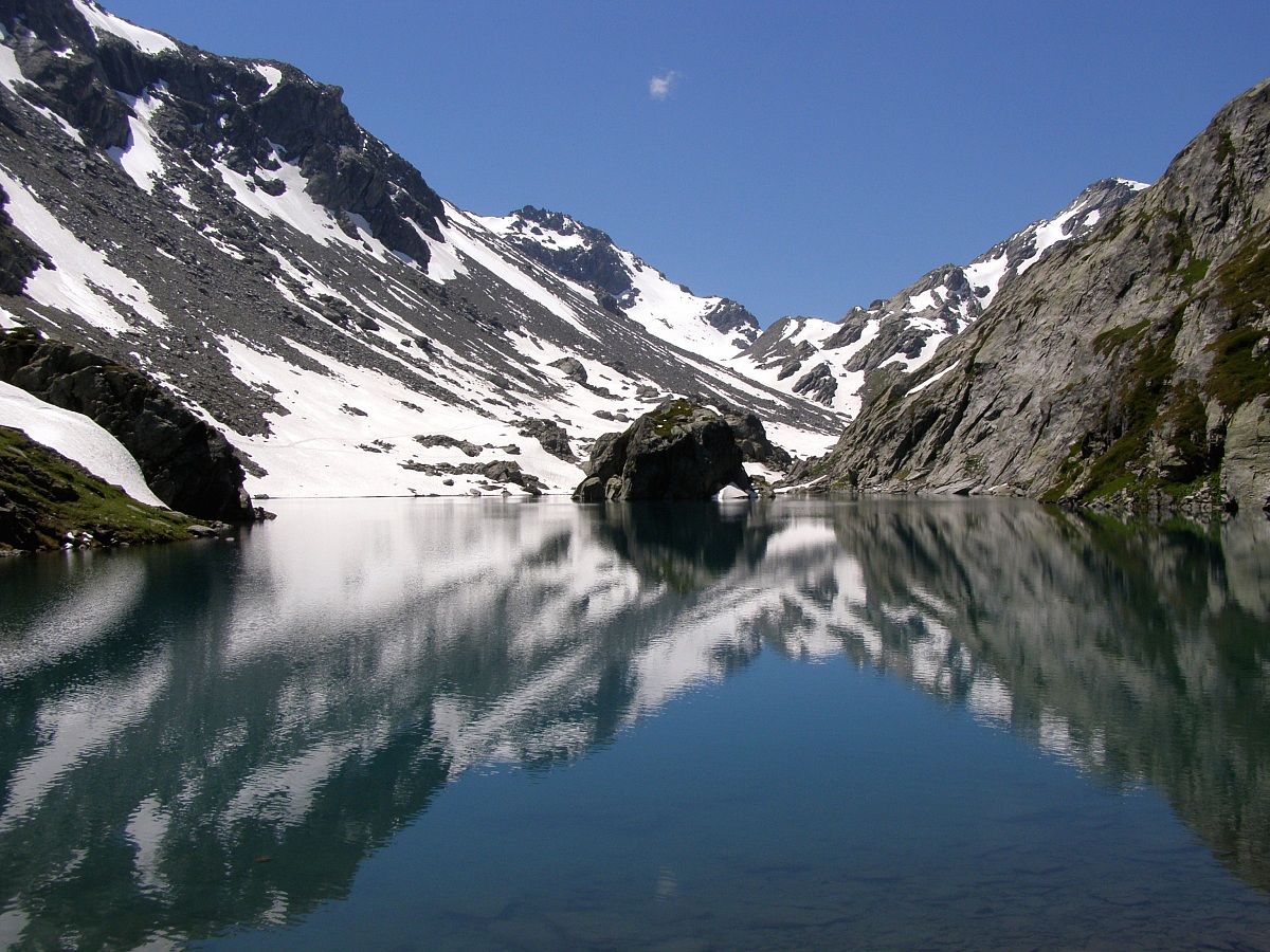 2 Lake Bellecombe La Thuile