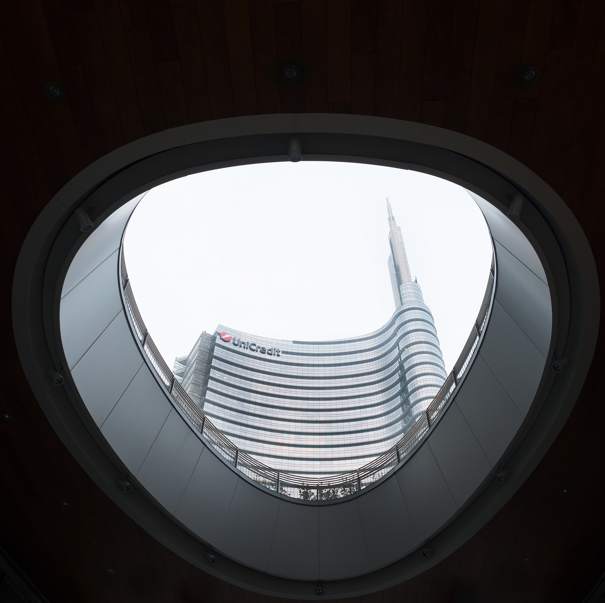 Grattacielo dal buco