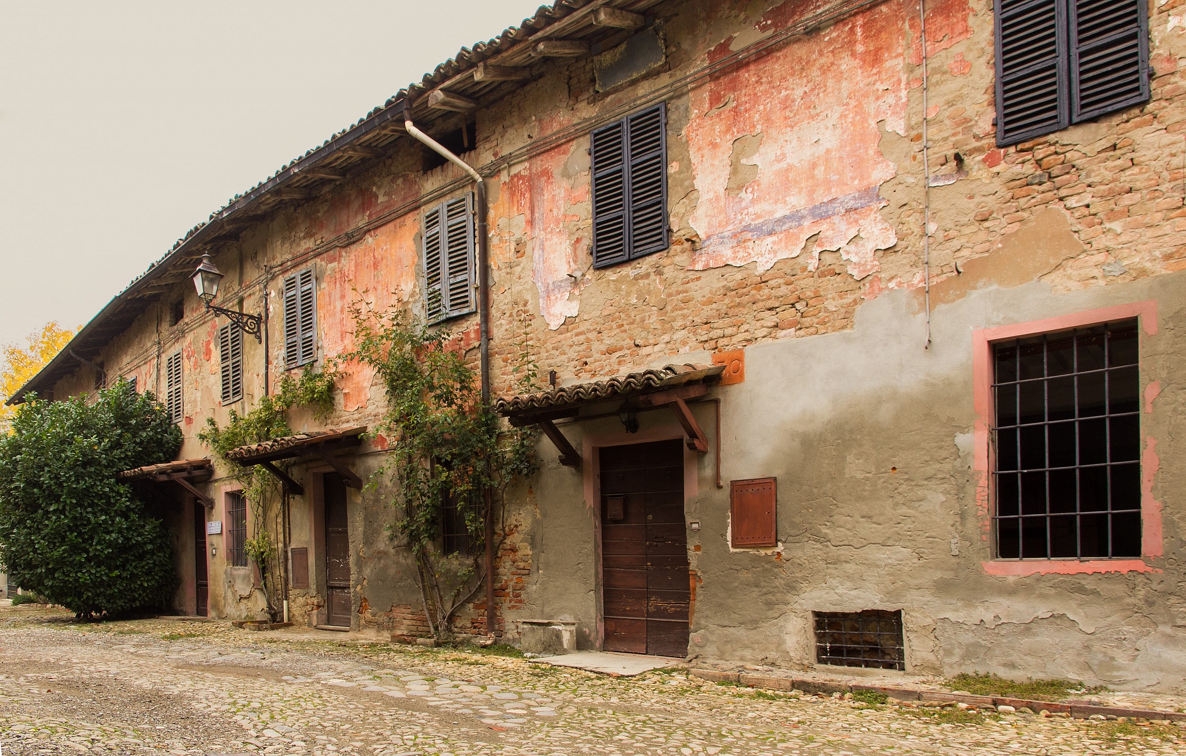 Sarmato (pc) il borgo del castello