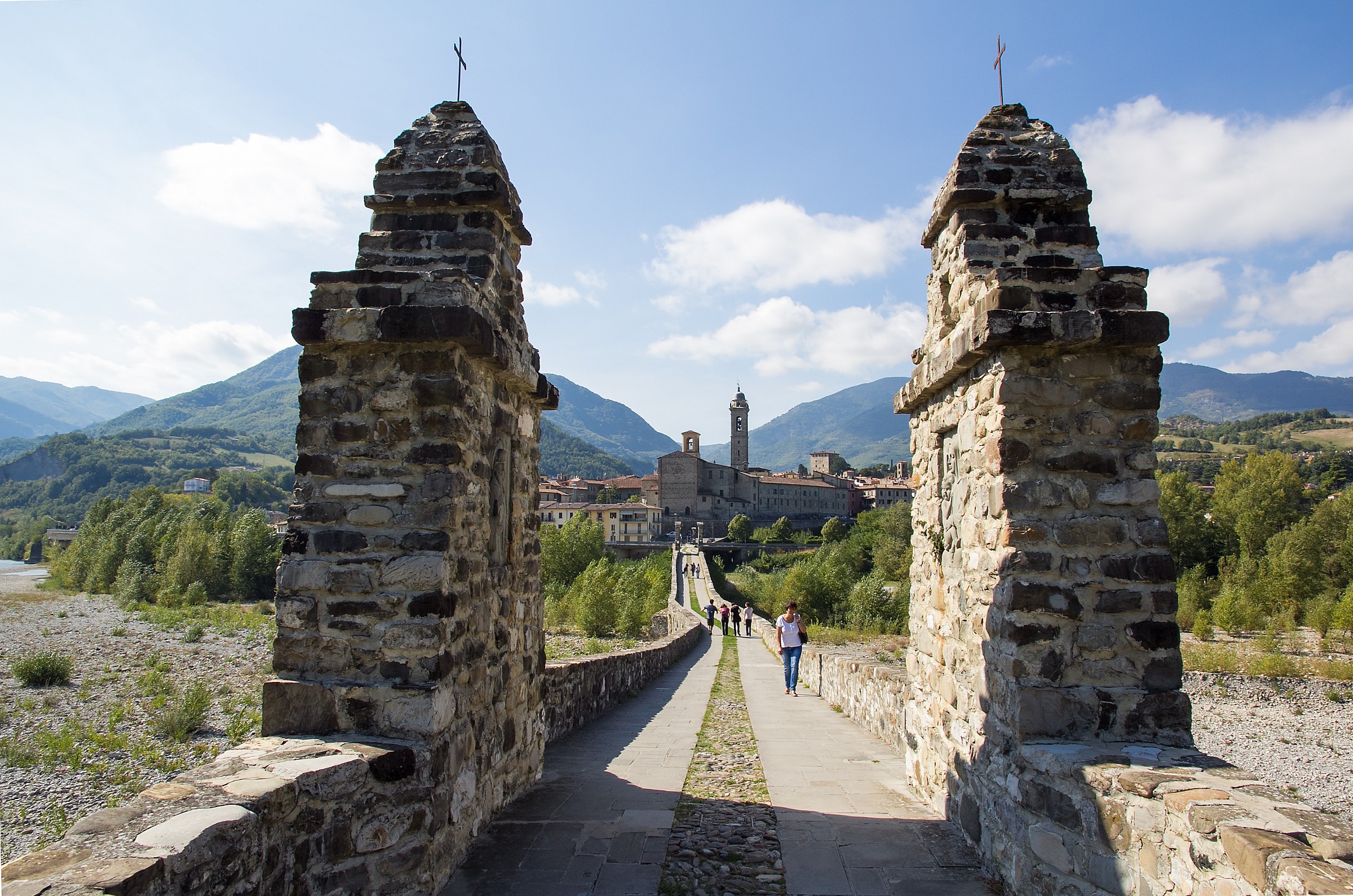 Bobbio (pc) il ponte gobbo