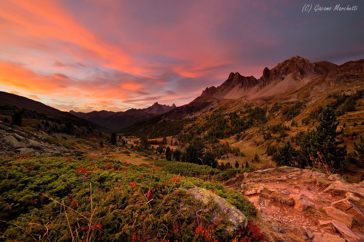 Sunrise in Val CLAREE