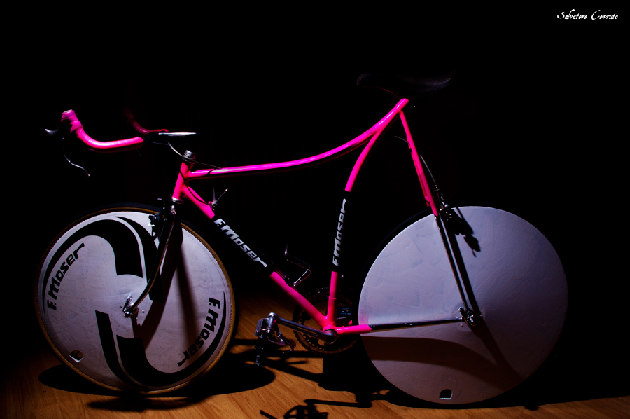 Moser Va Por La Hora 51.151 - 1985