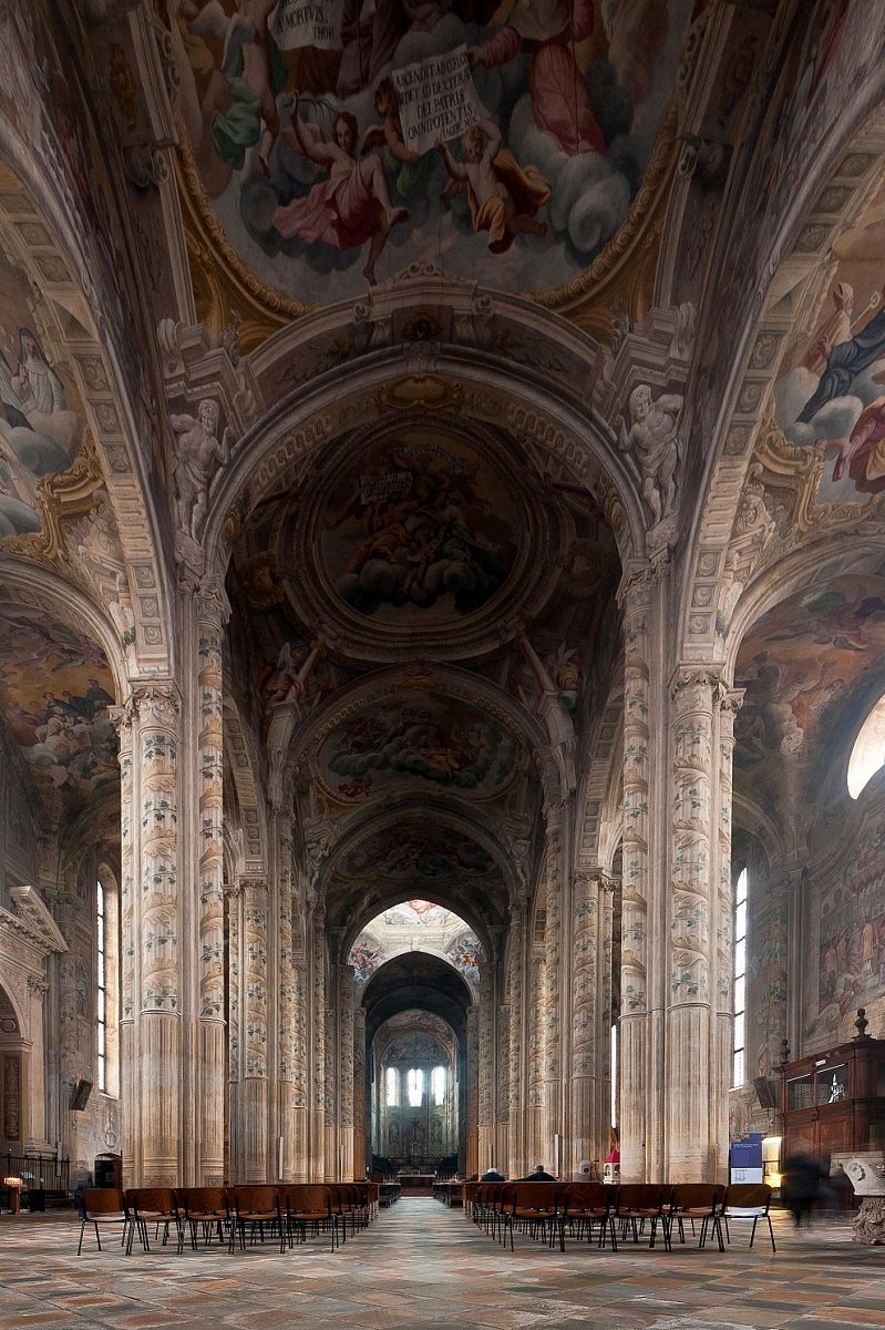 Asti - Inside the Cathedral of Santa Maria Assunta