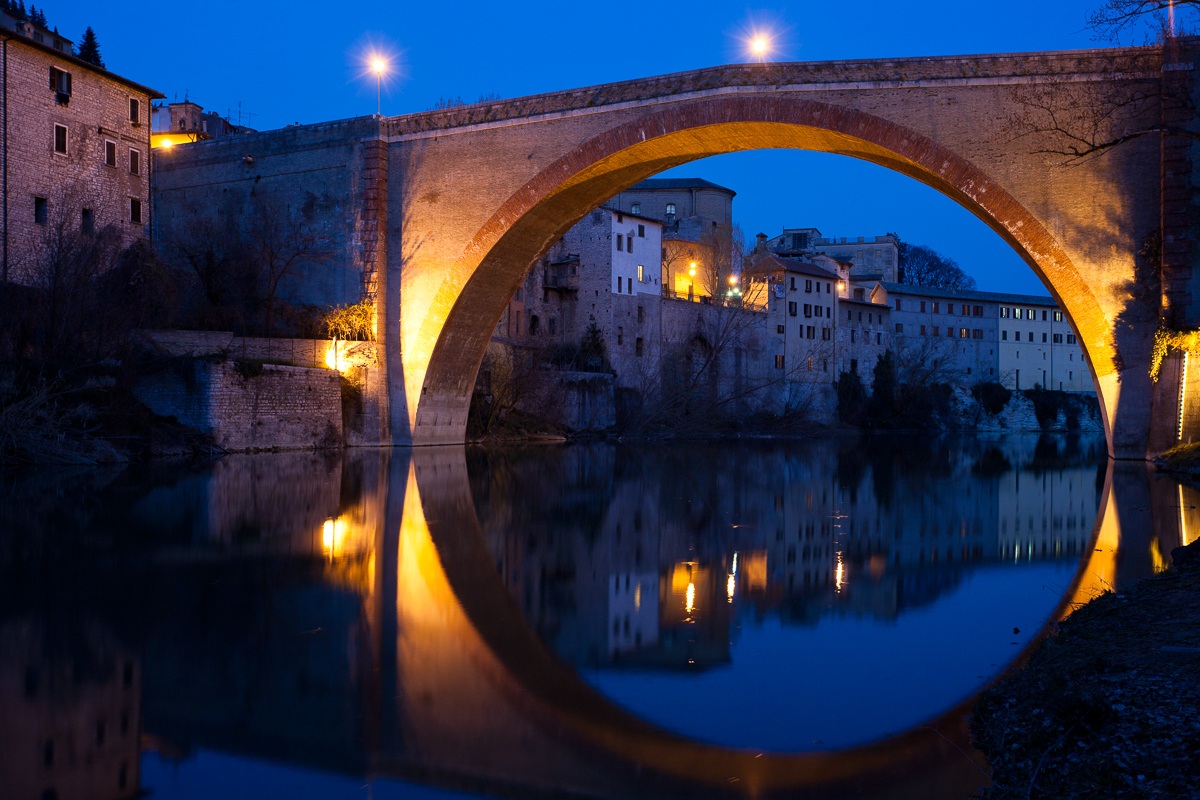 Ponte sul fiume Metauro