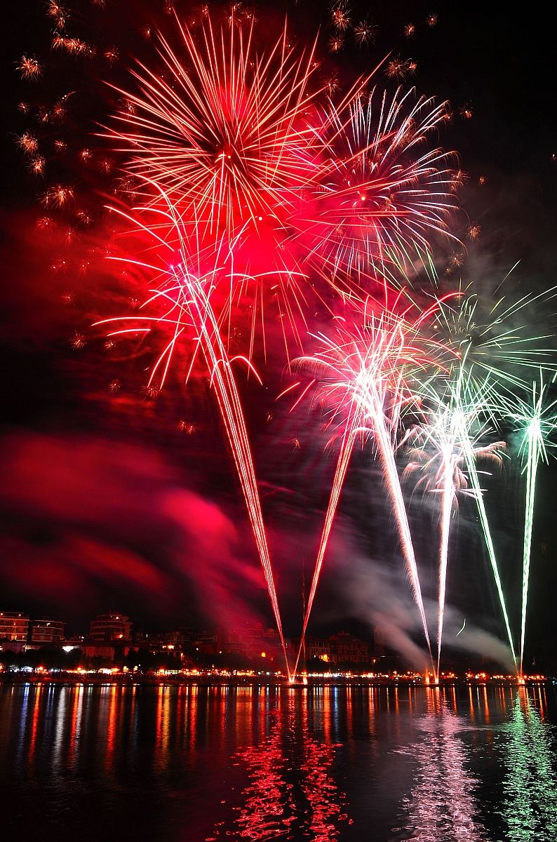 Fires in sixth Kalends