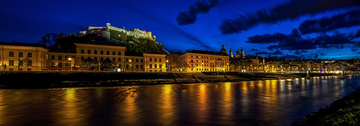 Overview blue hour Salzburg