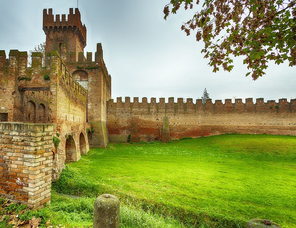 Legnago door - detail - Montagnana (pd)