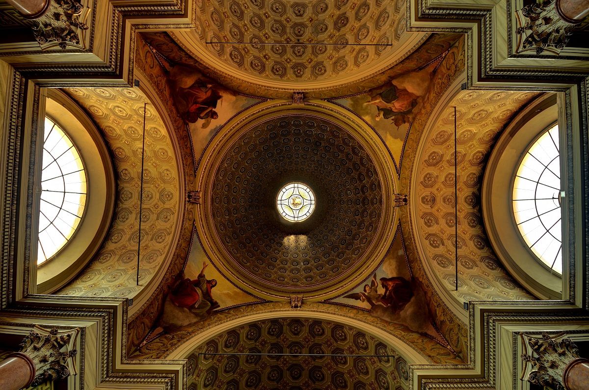 Chiesa SS. Pietro e Paolo di Luino (va)