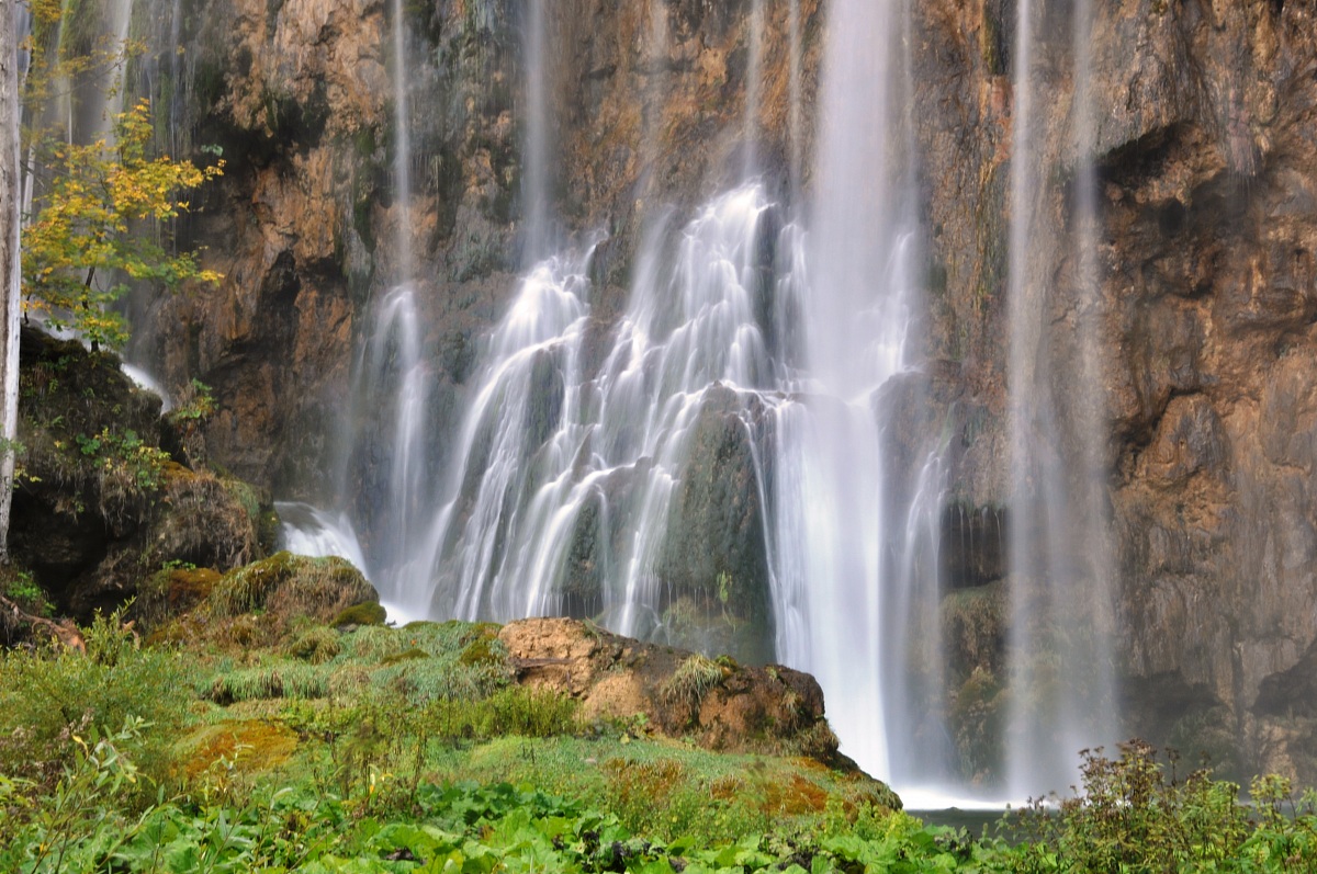 Same waterfall of 10 meters