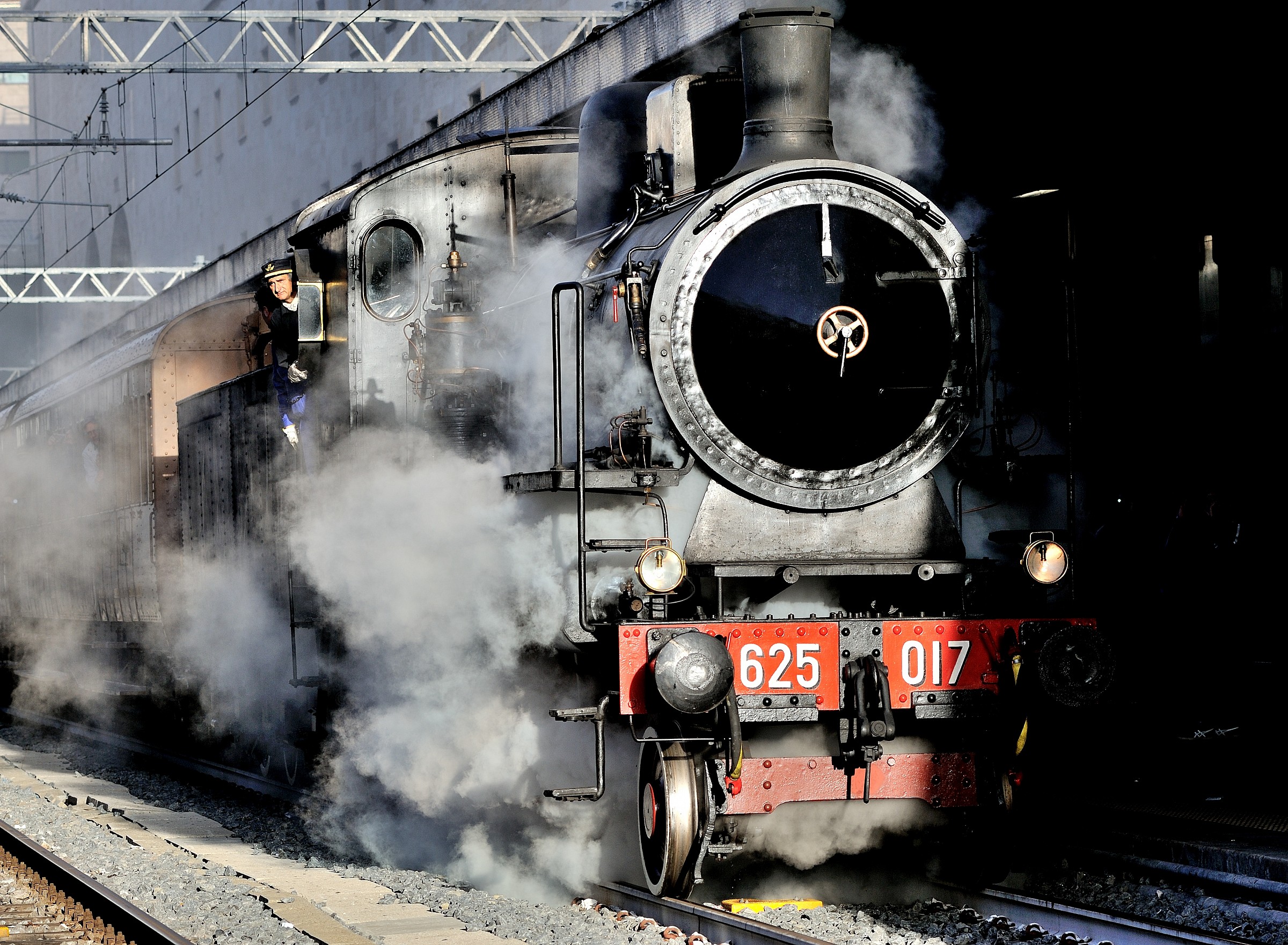 Roma Termini: Historic Steam Train