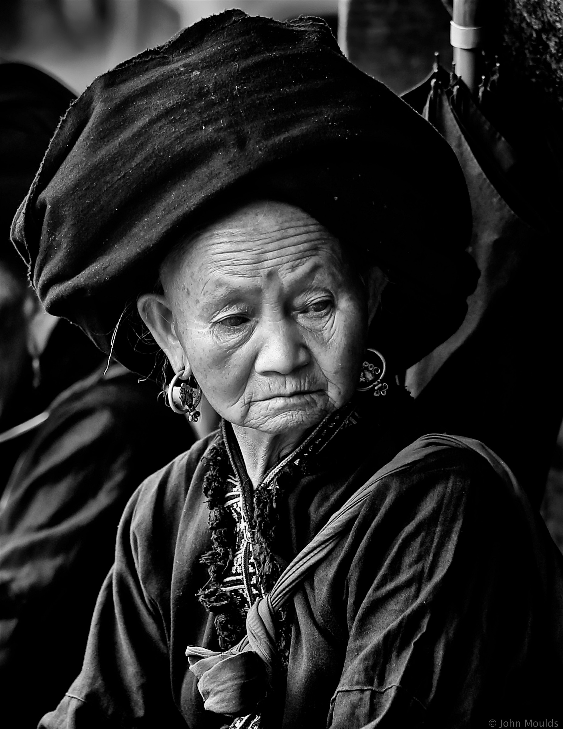 Black Dao, Sin Ho Market, Vn...