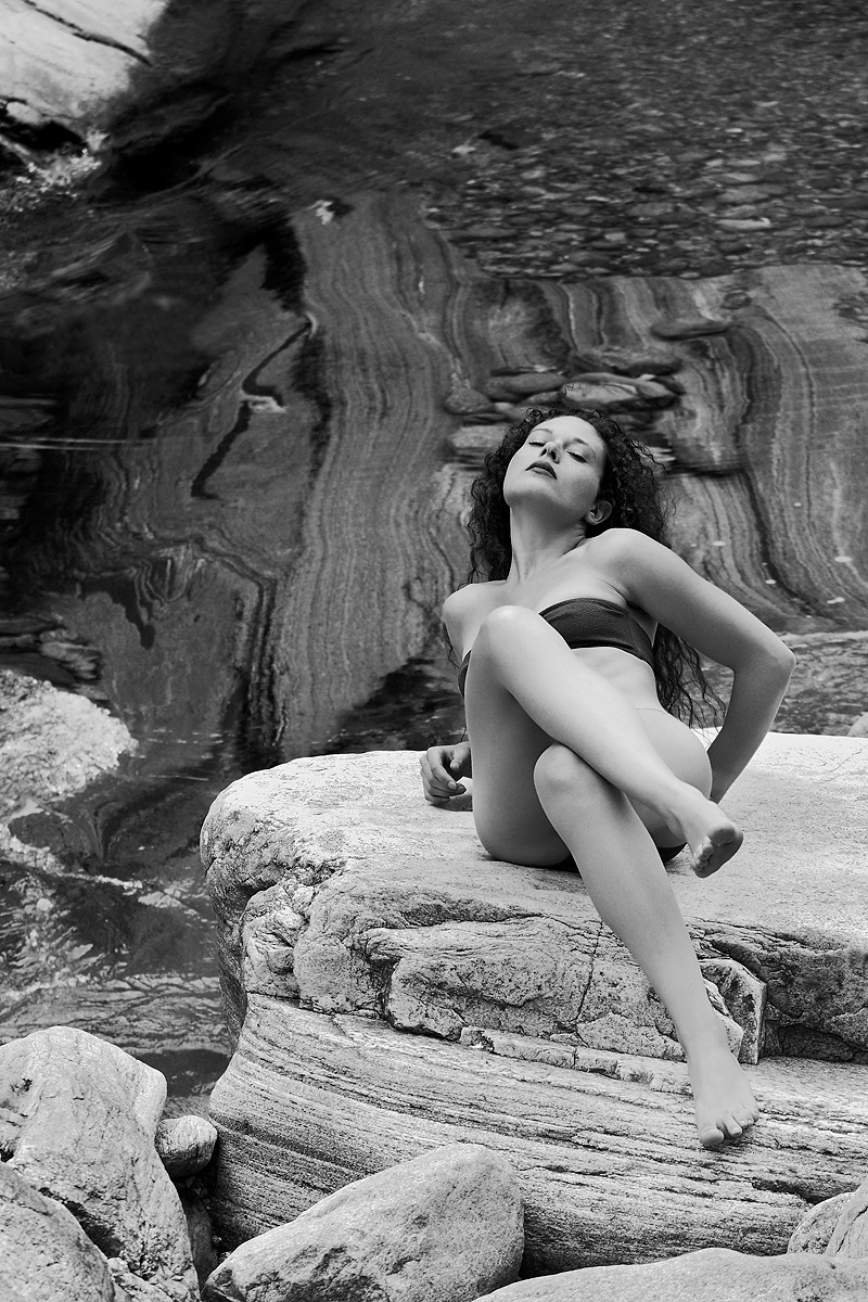 On the rocks series - Just one moment