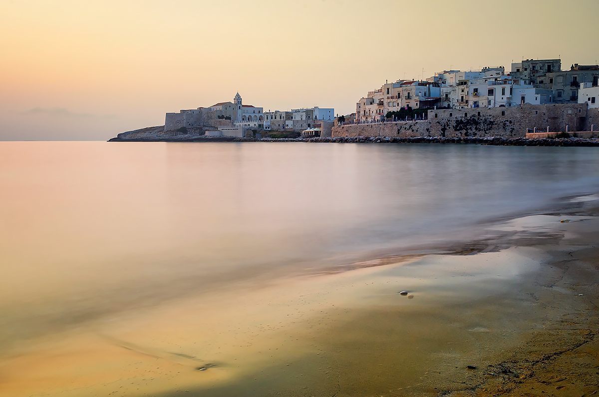 Prime luci su Vieste