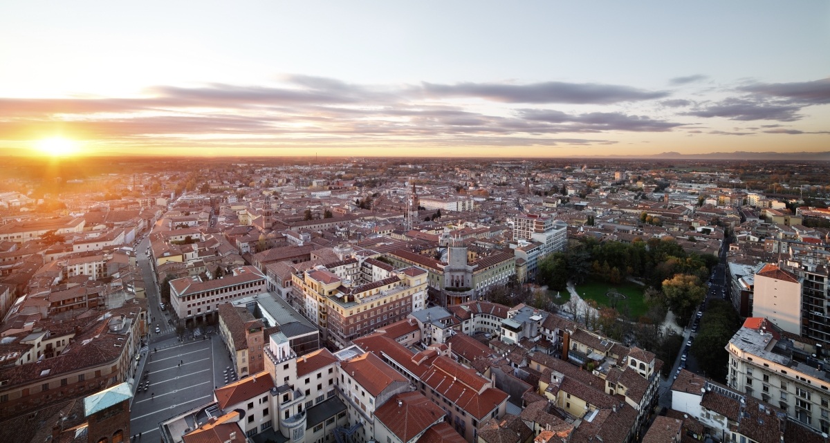 Cremona, verso sera