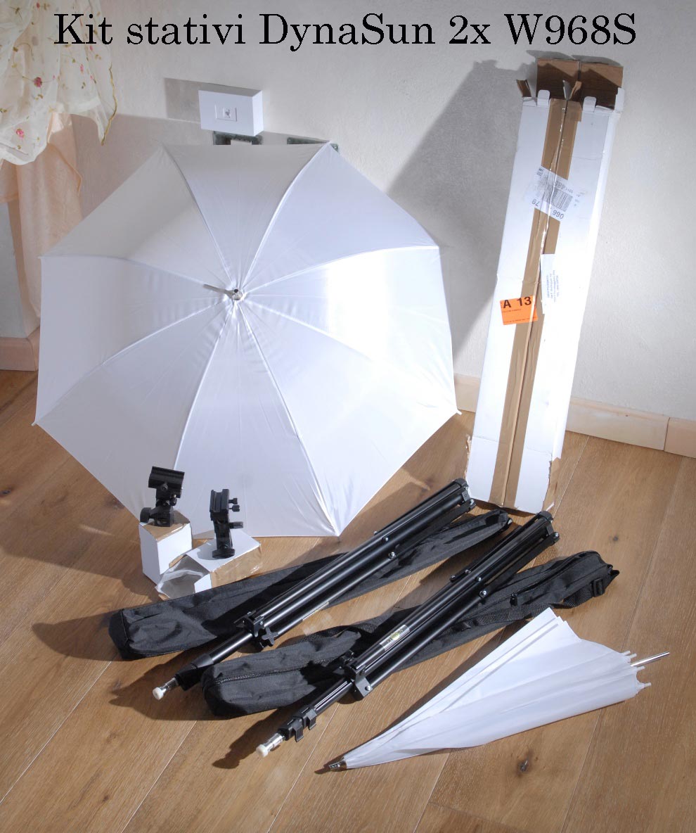 kit 2 stativi DynaSun w968s