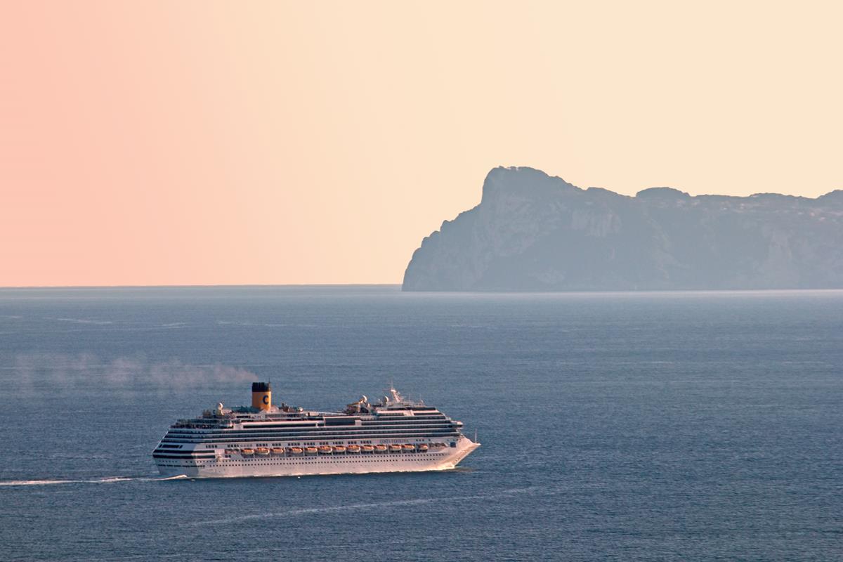 Costa Favolosa and Capri