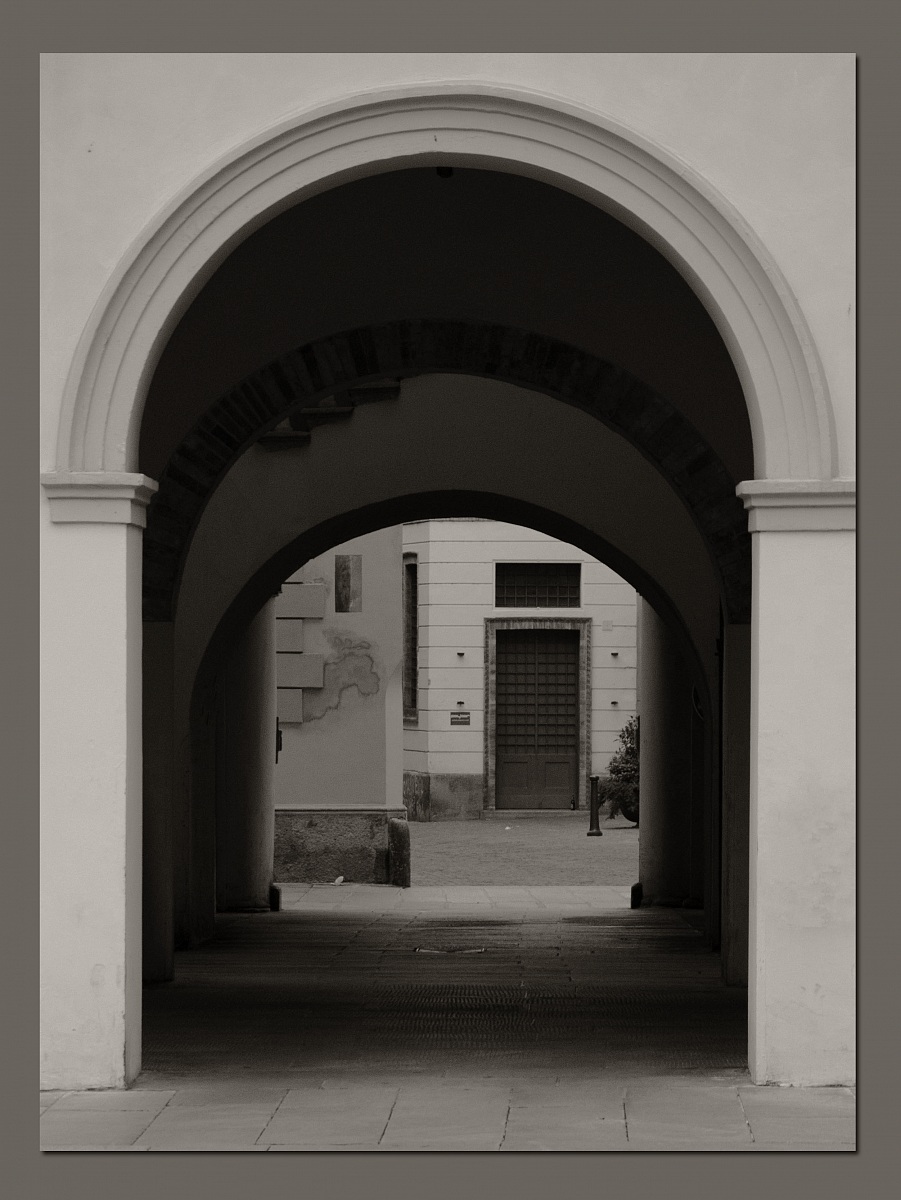 Dalla più grande alla più piccola.