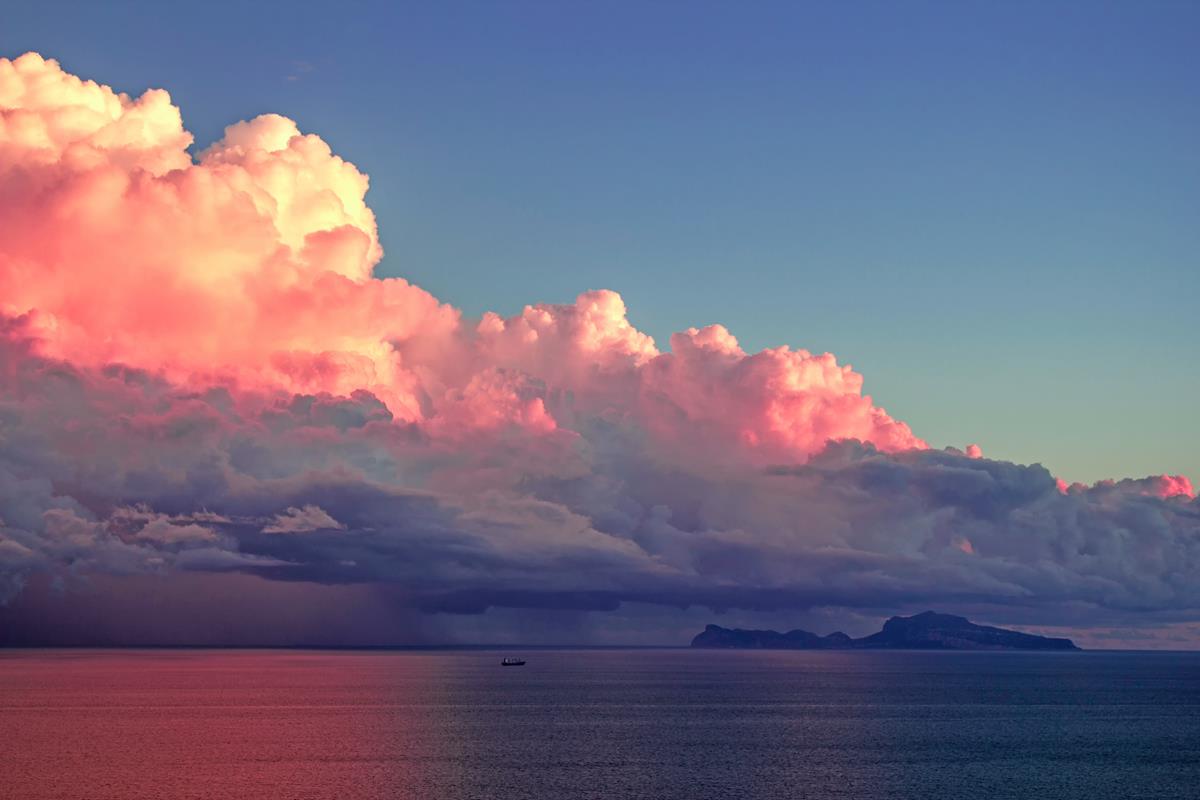 Fuggendo dalla tempesta Capri