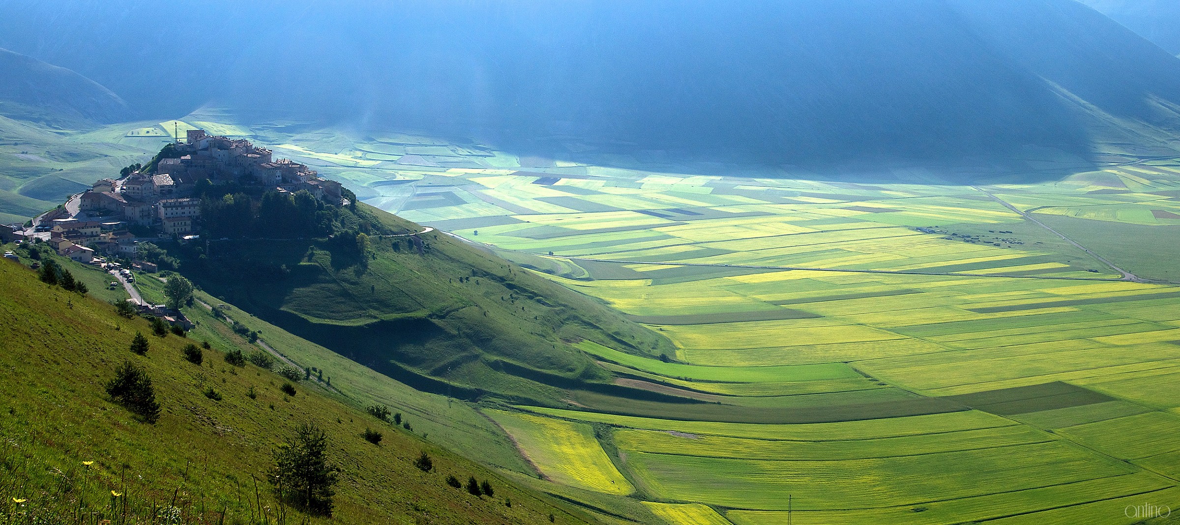 Alba a castelluccio