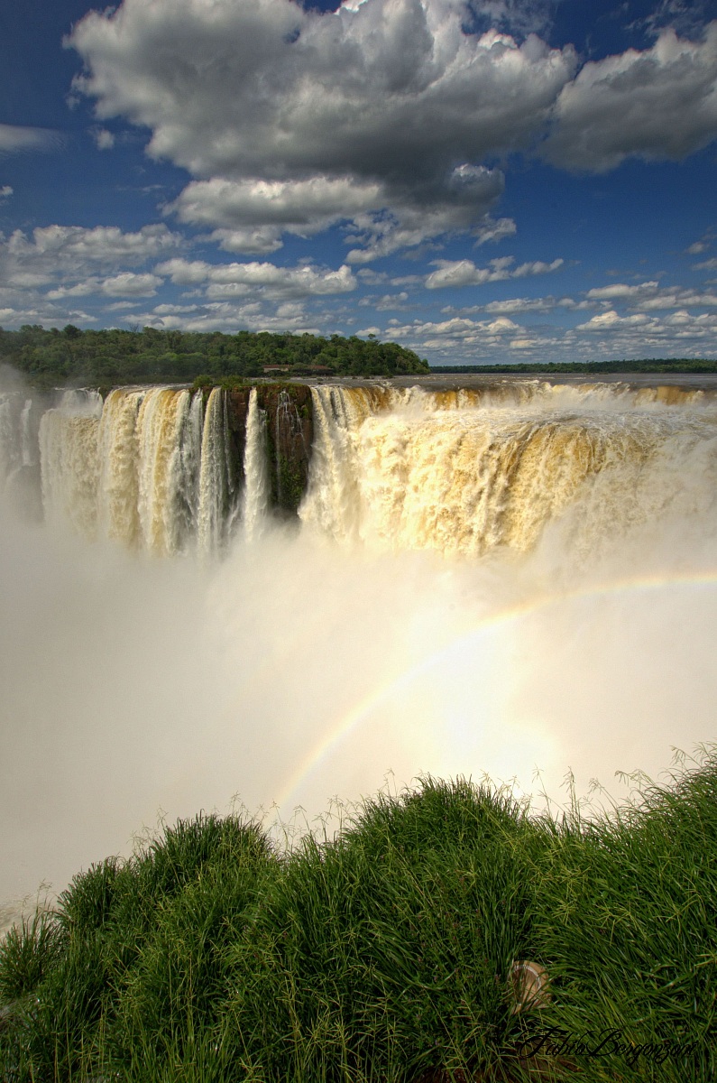 Iguazu Falls: La Garganta del Diablo