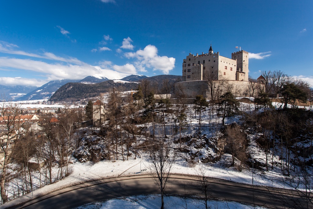 brunico dal cimitero di guerra