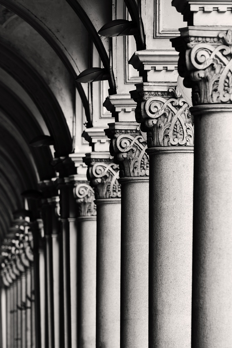 Corinthian capitals in Turin