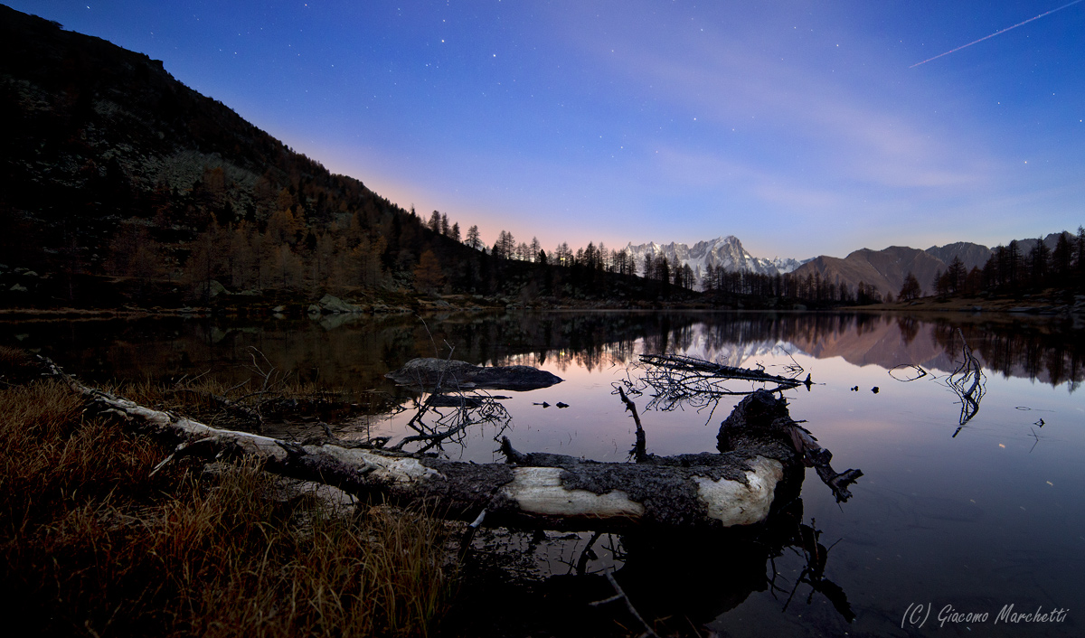 Aspettando l'alba al lago d'Arpy 2