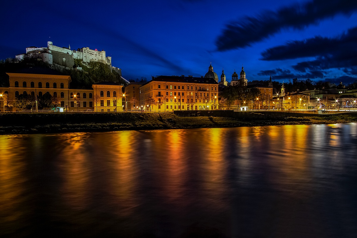 play of colors in the blue hour