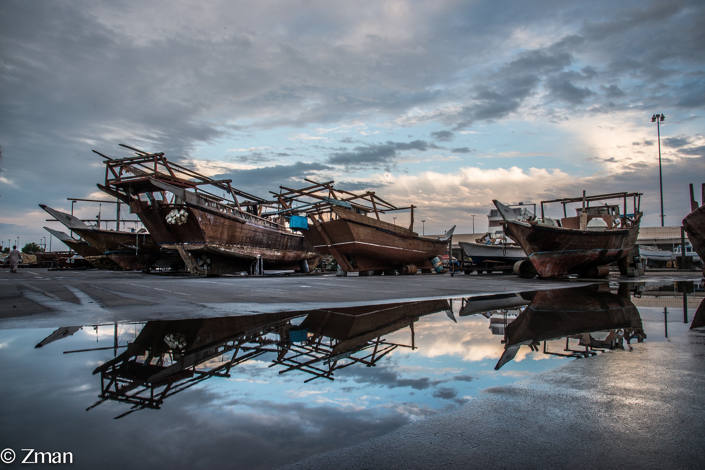 Barche in attesa di riparazione
