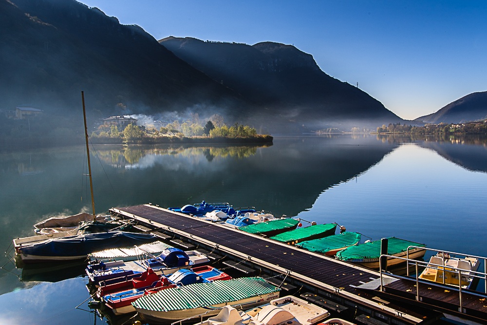 Veduta dal lago di Endine