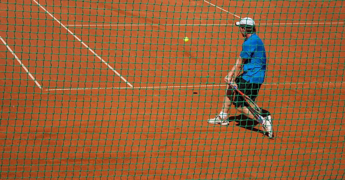 Ma la rete non è davanti ?