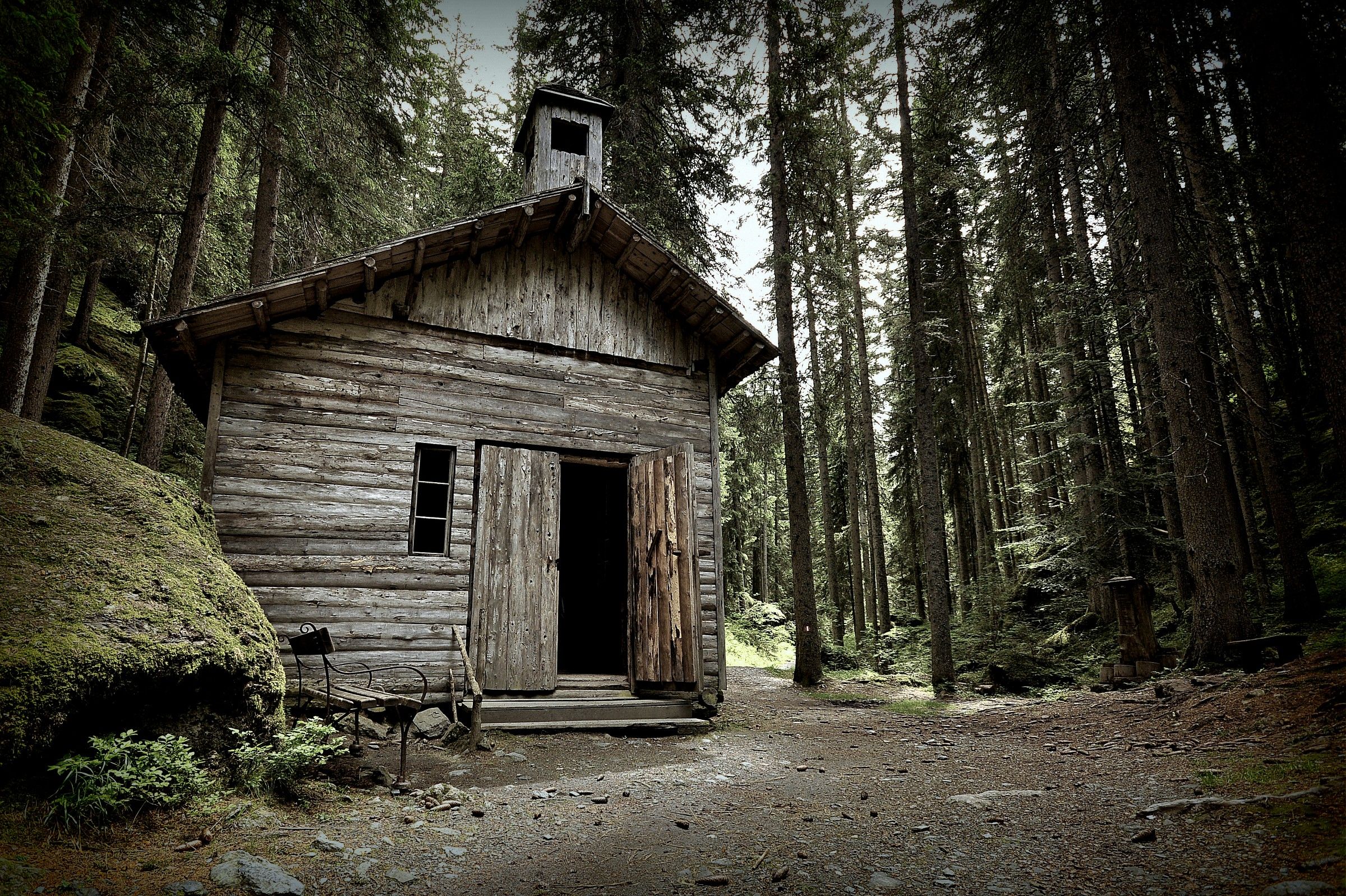 La capella nel bosco