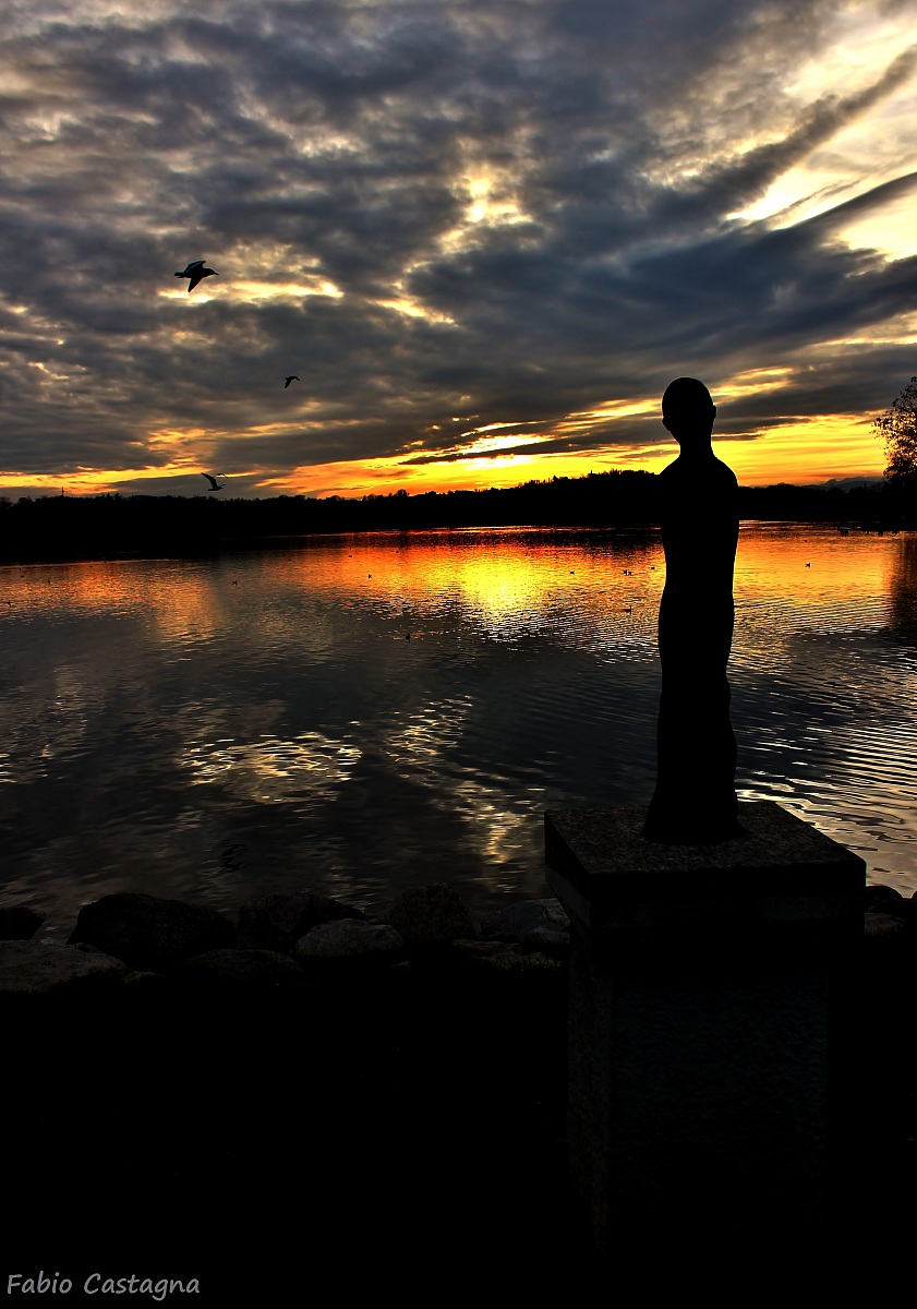 Guardando il Sole tramontare