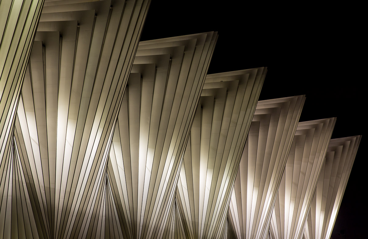 Calatrava by night