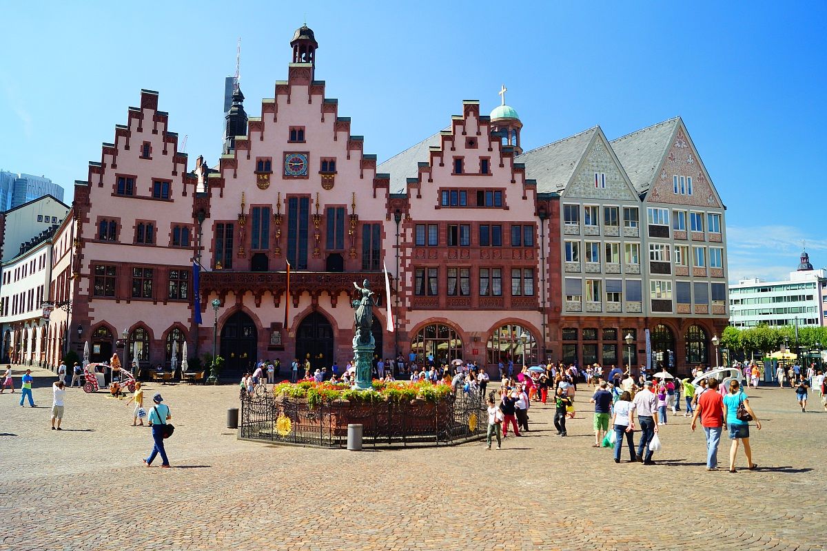 Frankfurt piazza del Municipio