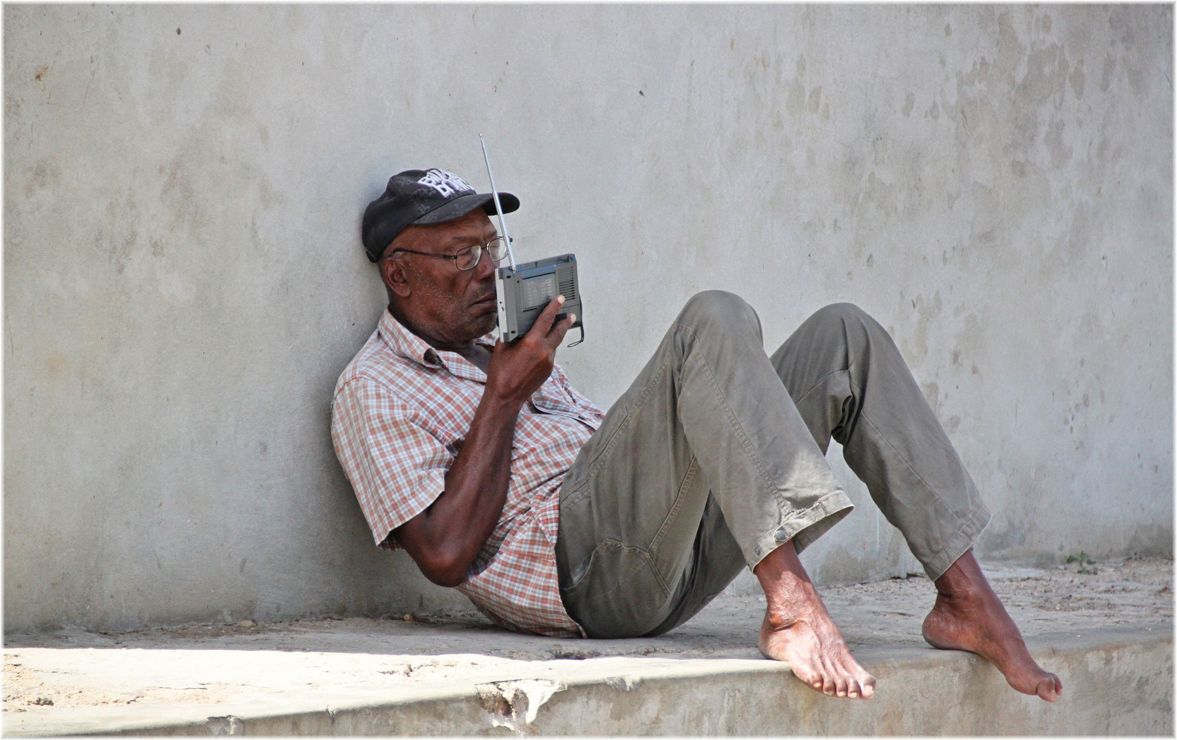 The radio, moments of solitude