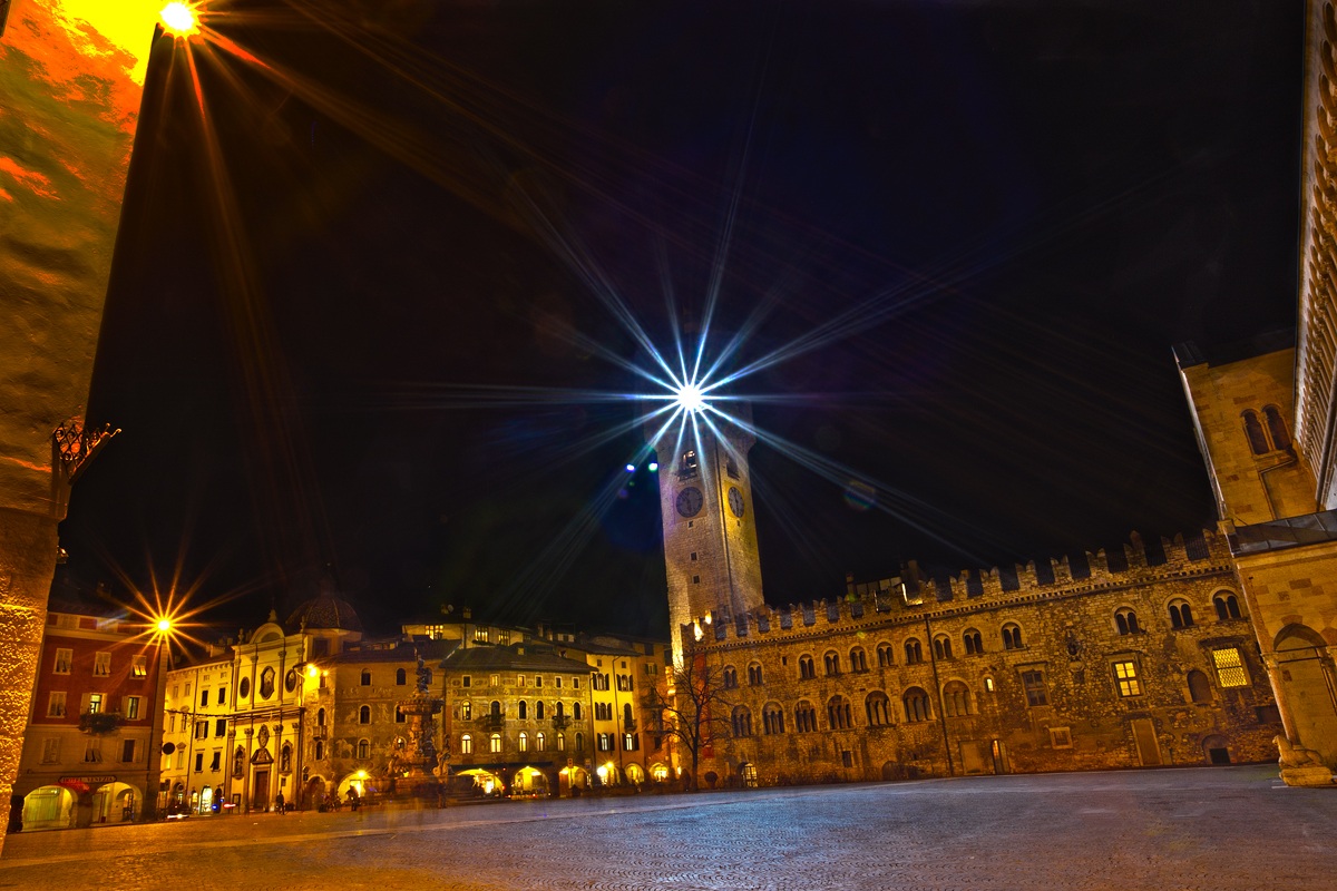 Trento in notturna