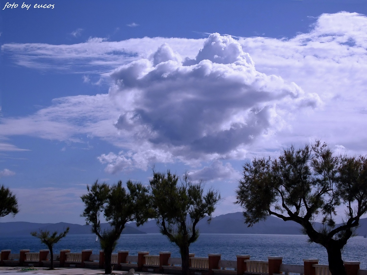 Nuvole a P.zza Bovio