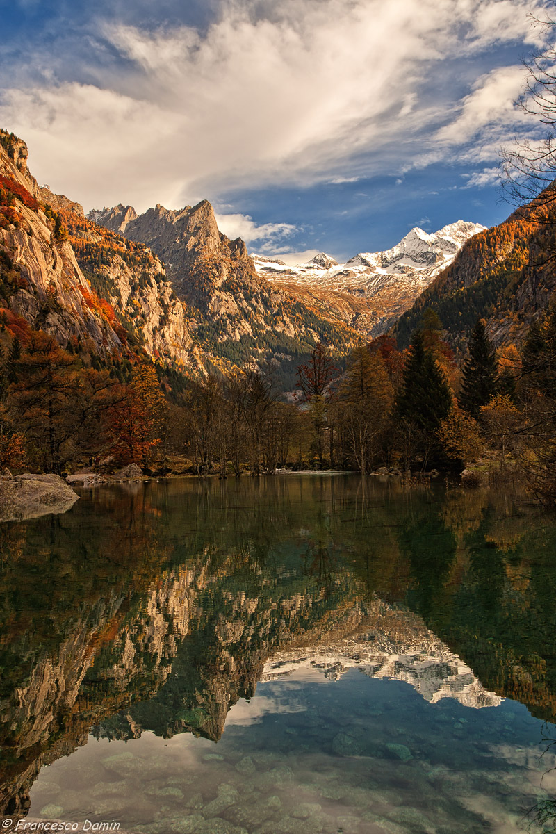 Lago d'autunno
