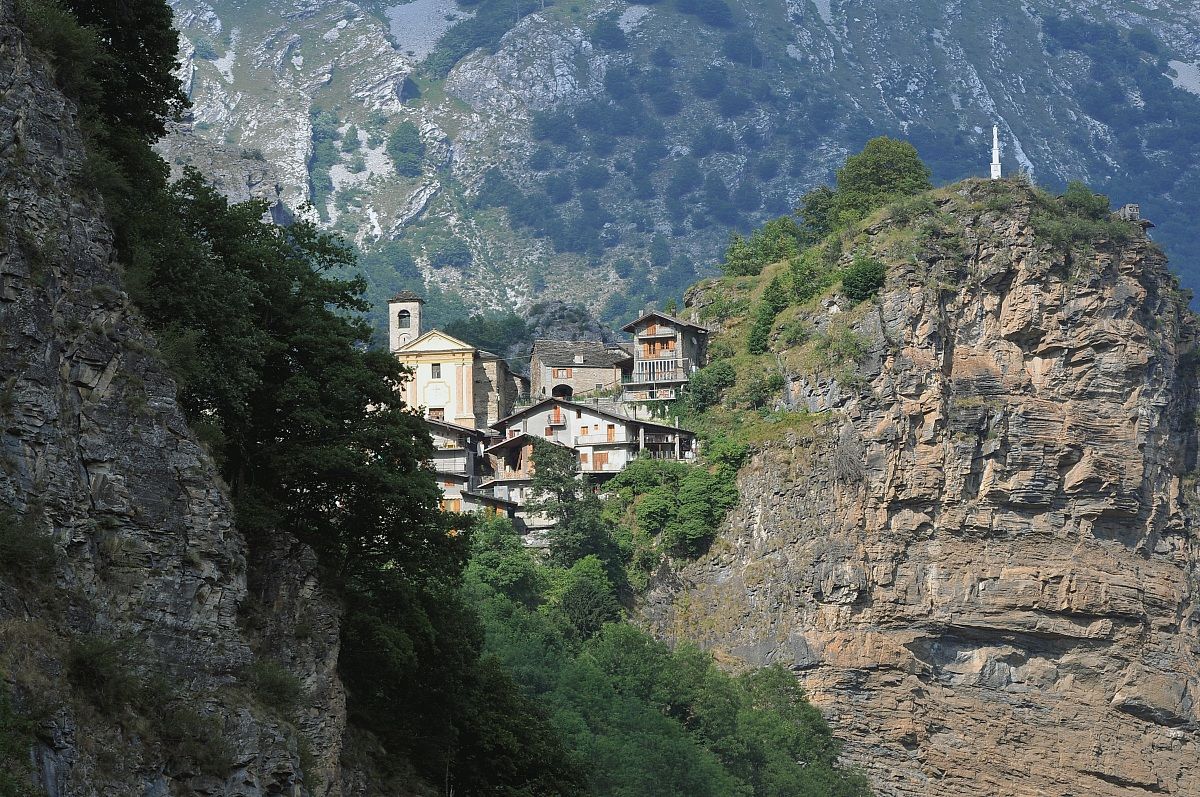 A house among the rocks