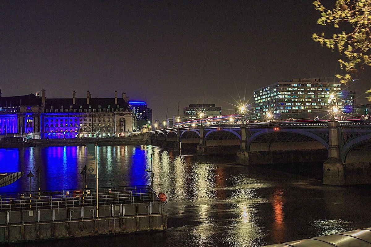 the Thames at night