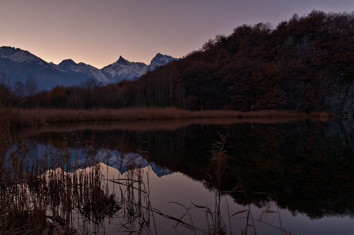 Twilight at Lake Villa - lower Val d'Ayas