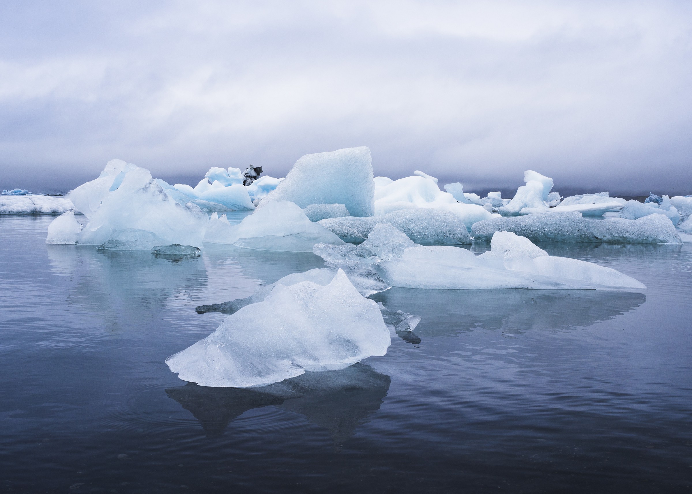 Iceberg in Jkulsarlon