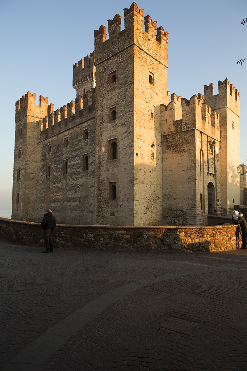 Sirmione, Tower Scaligers