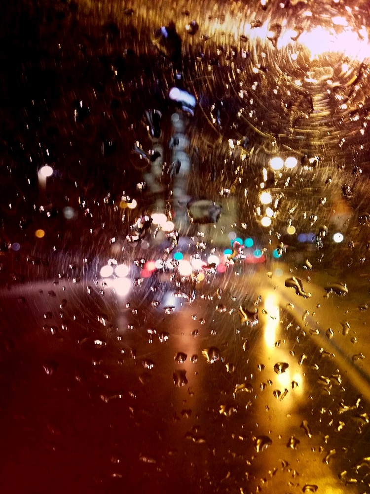 Tra le gocce milanesi