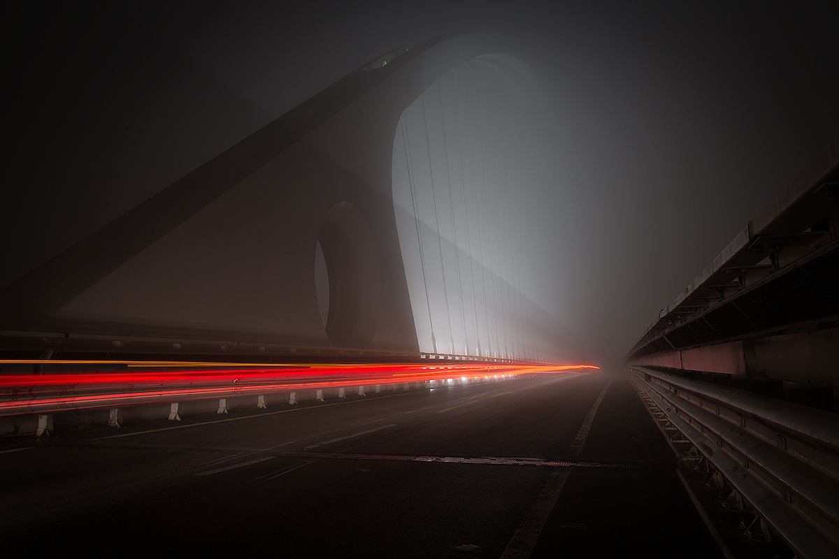 Nebbia sul ponte