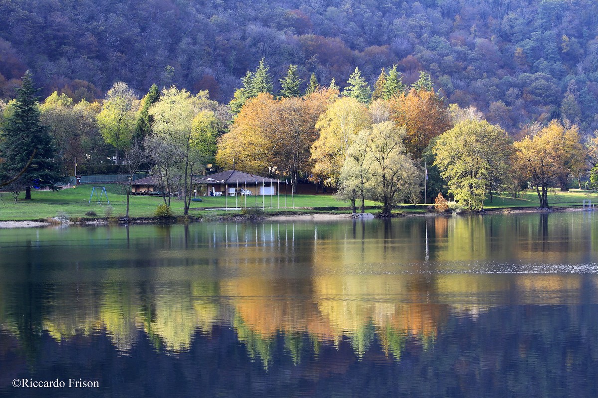 I colori dell'autunno del Lago